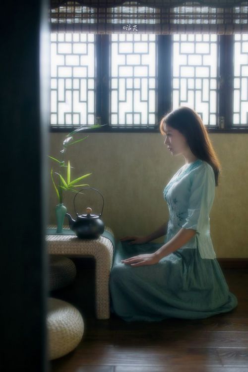 _魔术队奋勇争先，冲击季后赛席位_，魔术队成员名单